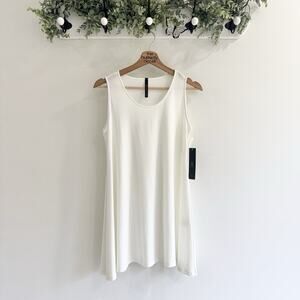 IC by Connie k Ivory Sleeveless Tunic Tank New Small Lagenlook